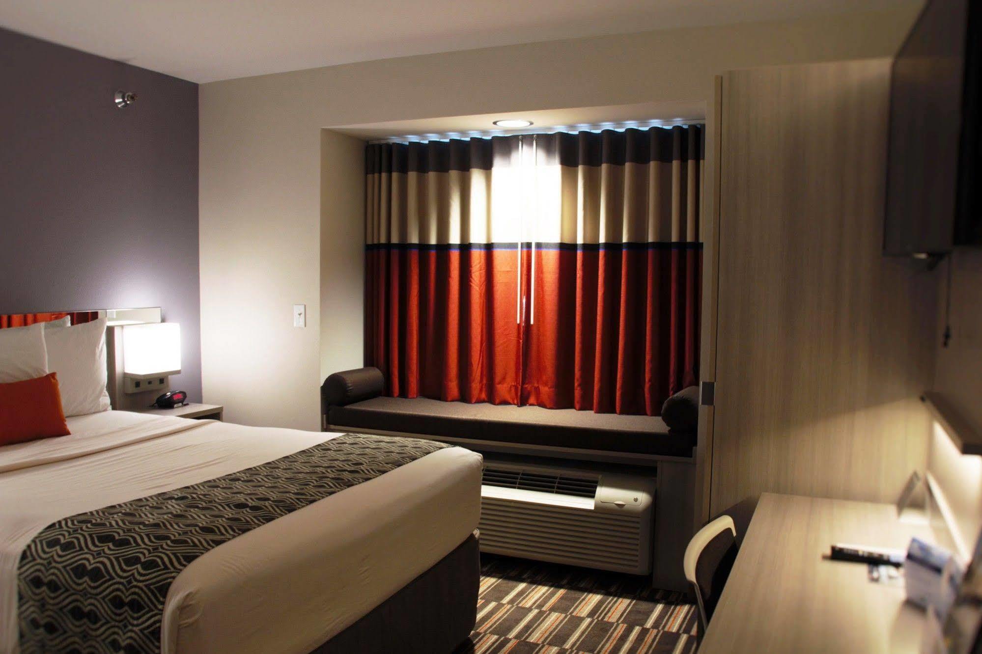 Spark By Hilton Rochester South Exteriör bild
